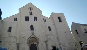 Día 13. Jueves 5 mayo, Bari - San Giovanni Rotondo