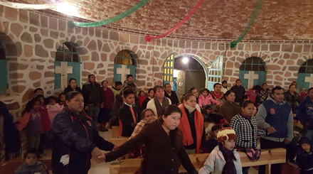 Conferencia en Querétaro. Jueves 3 de diciembre de 2015, Parroquia de San Antonio de Cálices, Querétaro, Corregidora.