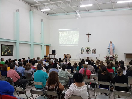Viernes 22 de septiembre de 2017. Parroquia de San Maximiliano Kolbe, León, Guanajuato.